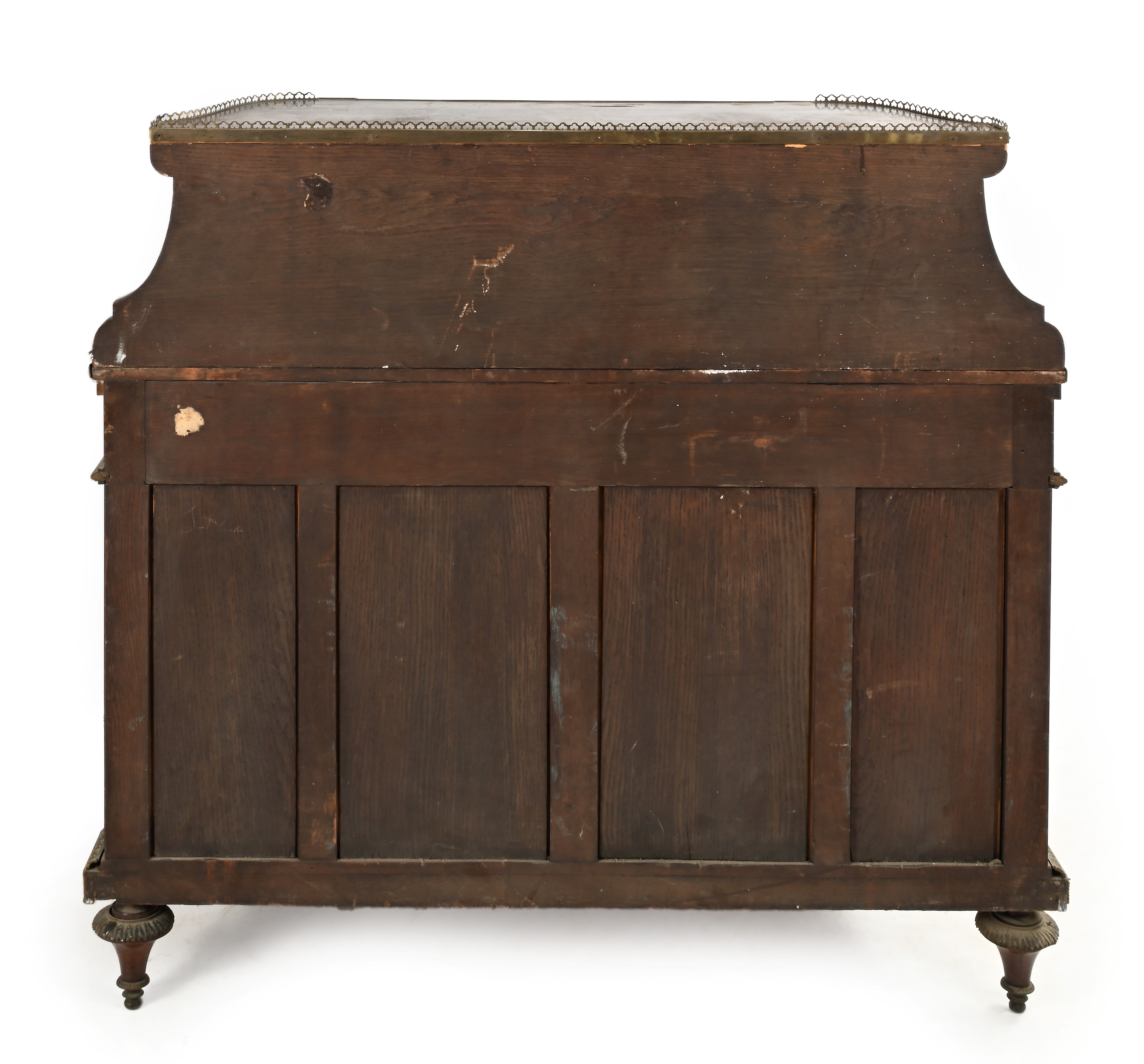 Credenza con alzata intarsiata in legni di varie essenze con applicazioni in bronzo dorato, Franc...