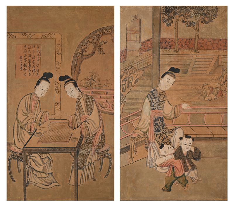 a) Giocatrici di Weiqi b) Donna e bimbi in un contesto tradizionale