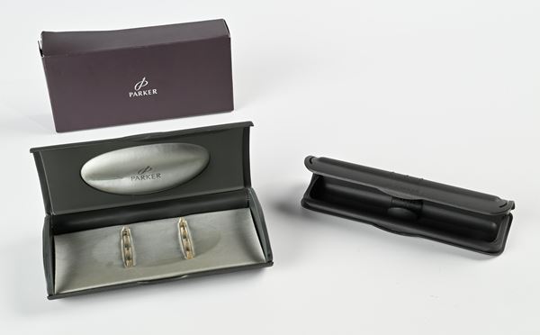 2 Astucci originali Parker anni 2000. Uno con controscatola di cartone  - Asta ASTA A TEMPO - Penne e Accessori da Scrivania - Casa d'Aste Arcadia