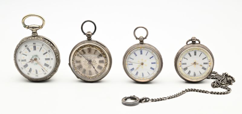 Orologi da tasca, quattro esemplari anonimi svizzeri e francese, fine XIX secolo