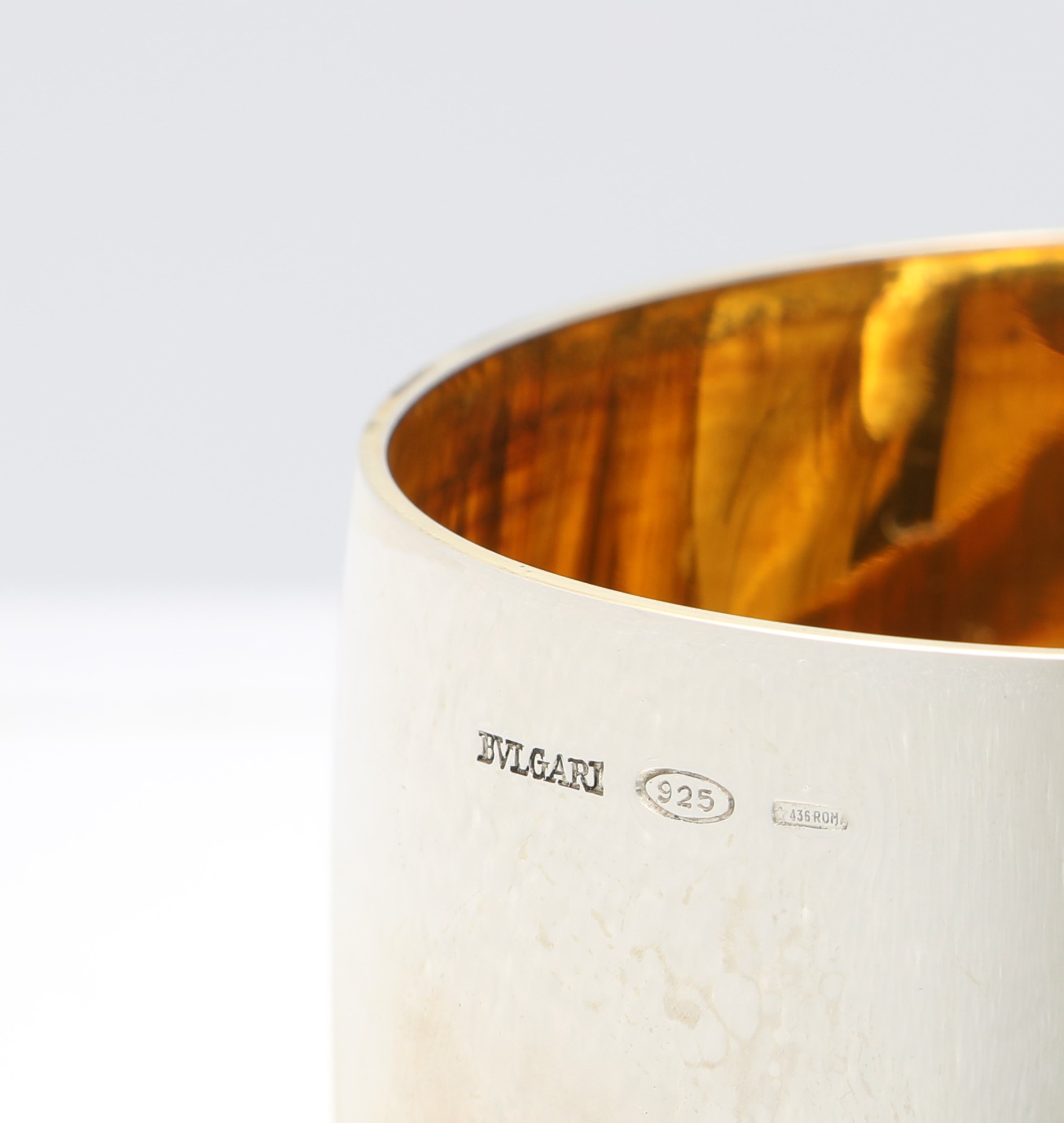 Bulgari - Dodici bicchieri da barca in argento 925/000 con fondo basculante ed interno dorato