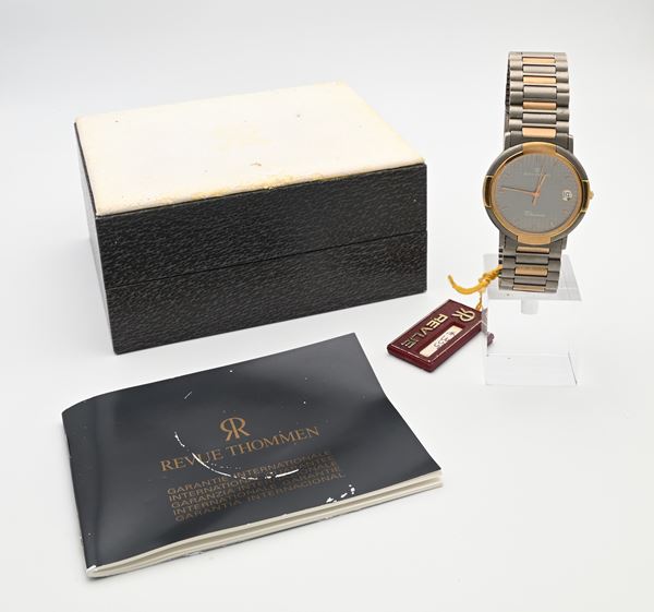 Revue Thommen Titanium Ref. 5674001 - Orologio da polso al quarzo con datario da uomo in titanio e placcato oro con bracciale originale in titanio e placcato oro