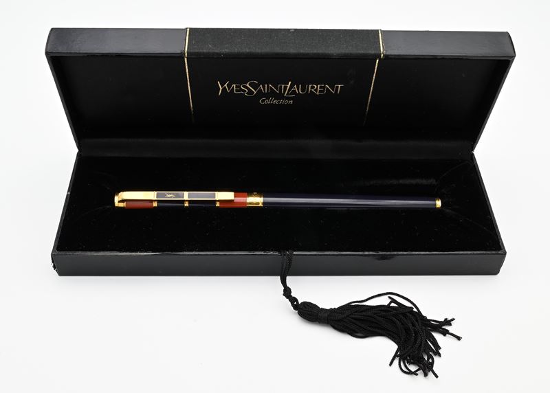 Yves Saint Laurent, Penna a sfera in metallo e smalto con astuccio originale