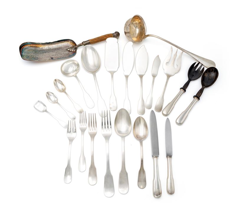 Servizio di posate per dodici con doppie posate da pasto e da frutta, Calegaro, Padova