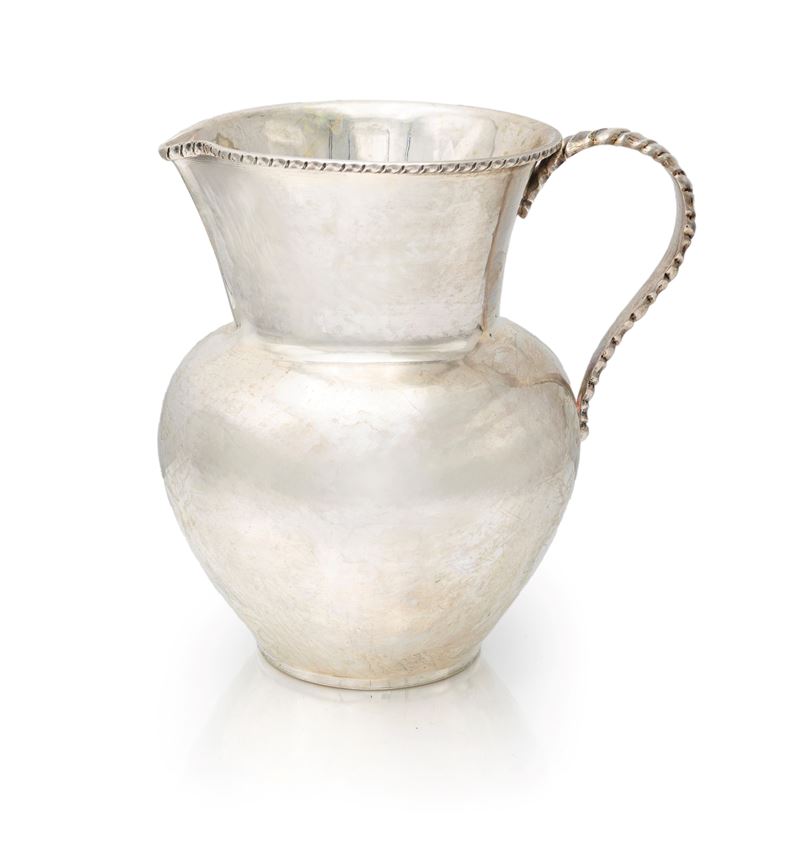 Piccola brocca in argento