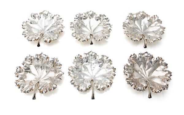 Sei piattini a forma di foglia in argento 925/000