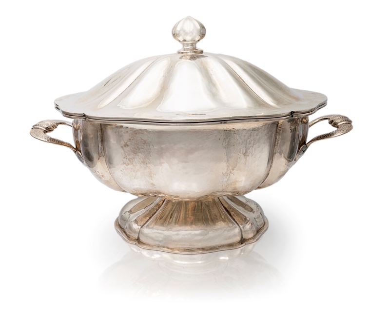 Zuppiera ovale con coperchio