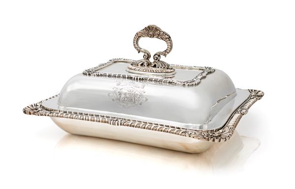 Legumiera con coperchio, Londra 1811 , argentiere Paul Storr