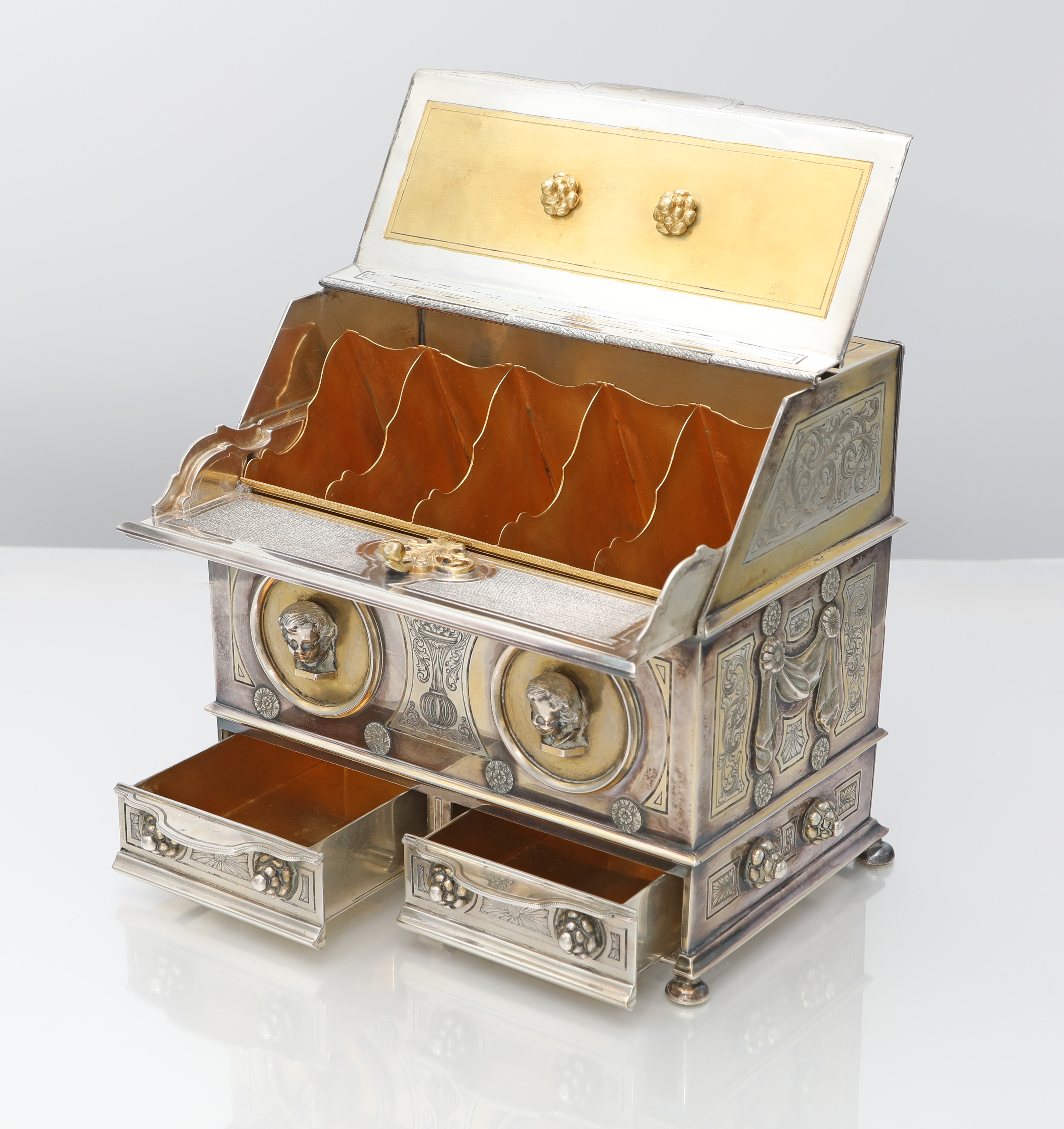 Scrigno in argento 800/000, Mastro Scalpello per Calderoni, Milano, XX secolo