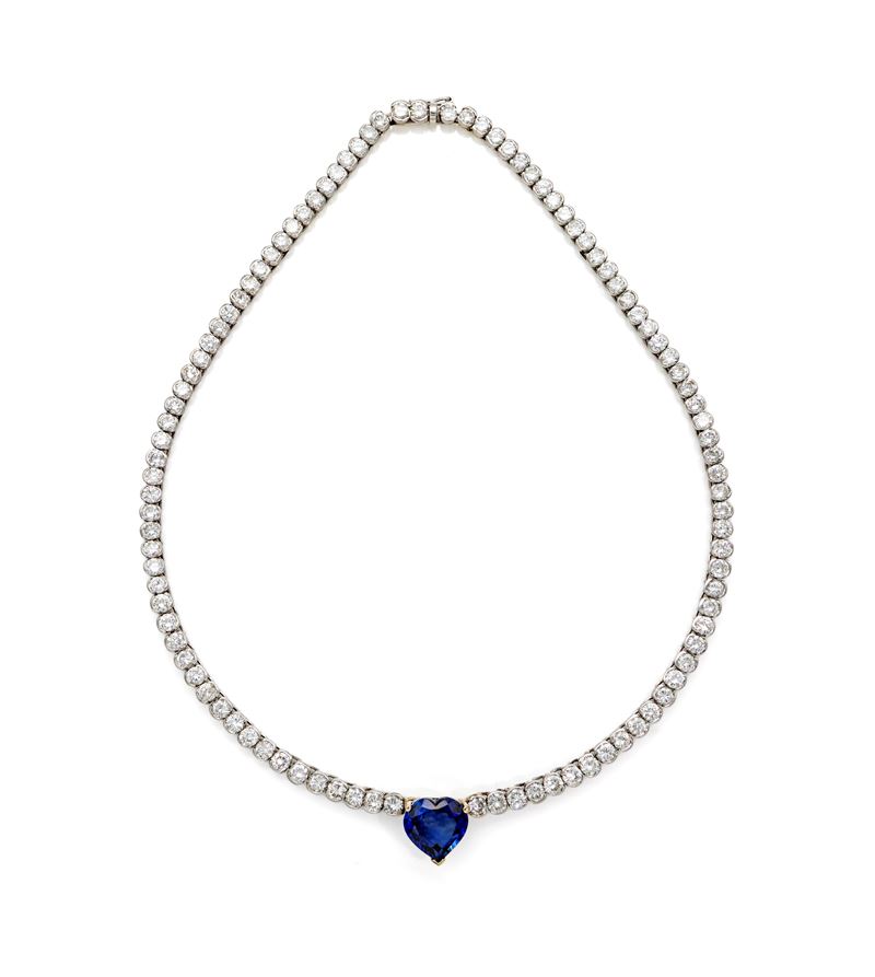 Collier de chien in oro, brillanti e zaffiro centrale