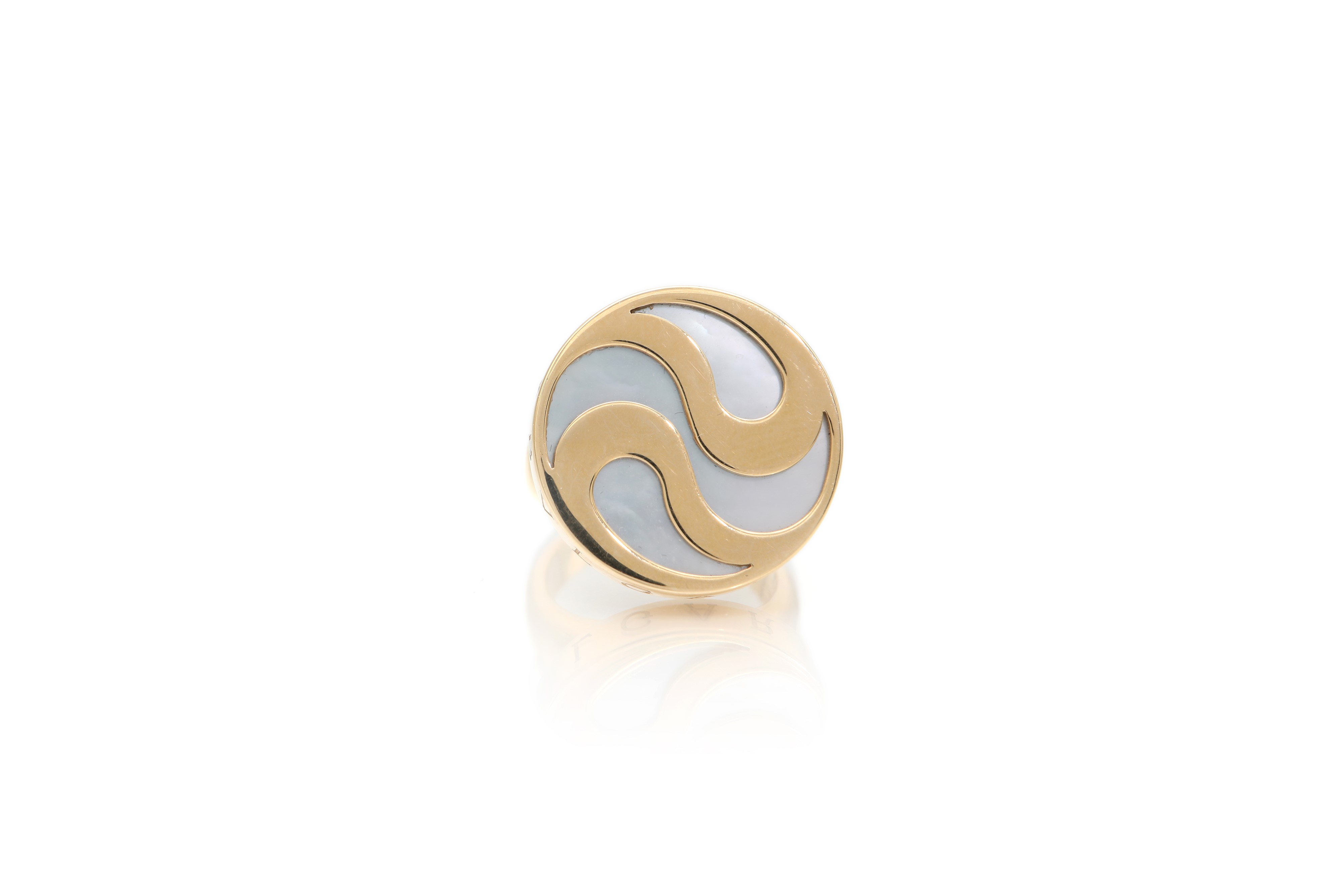 Bulgari Illusion Spinning Optical in oro e madreperla