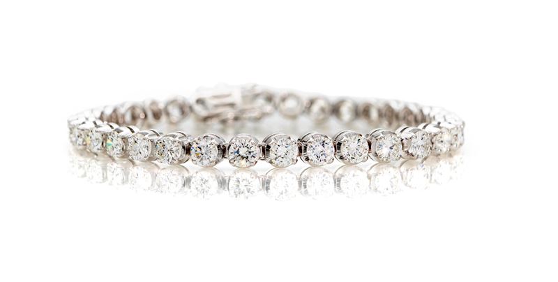 Bracciale tennis a maglia morbida in oro e brillanti