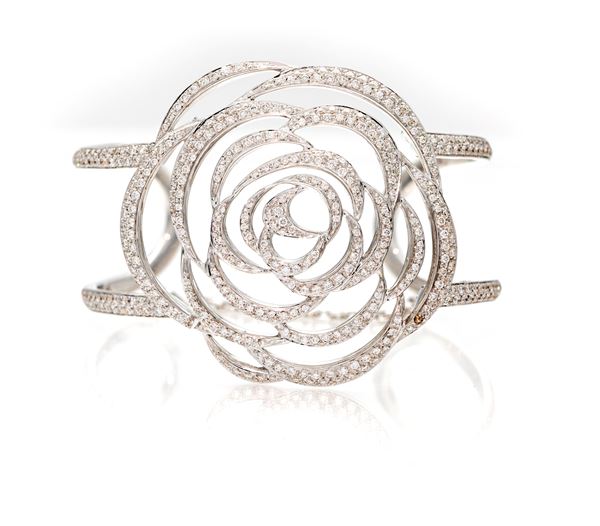 Bracciale rigido in oro e brillanti