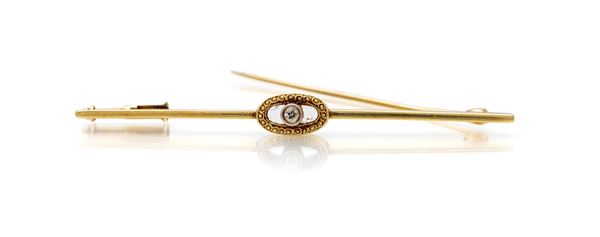 Spilla a barretta in oro