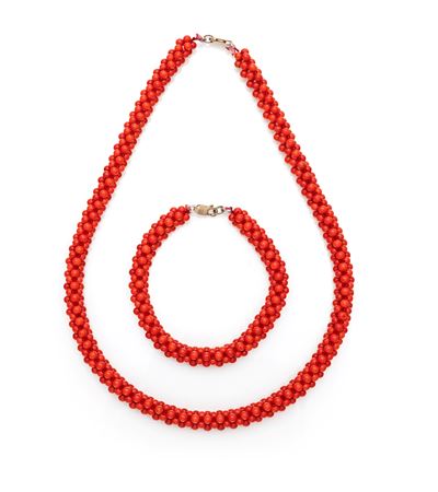 Parure composta da collana e bracciale, corallo rosso mediterraneo e argento 925