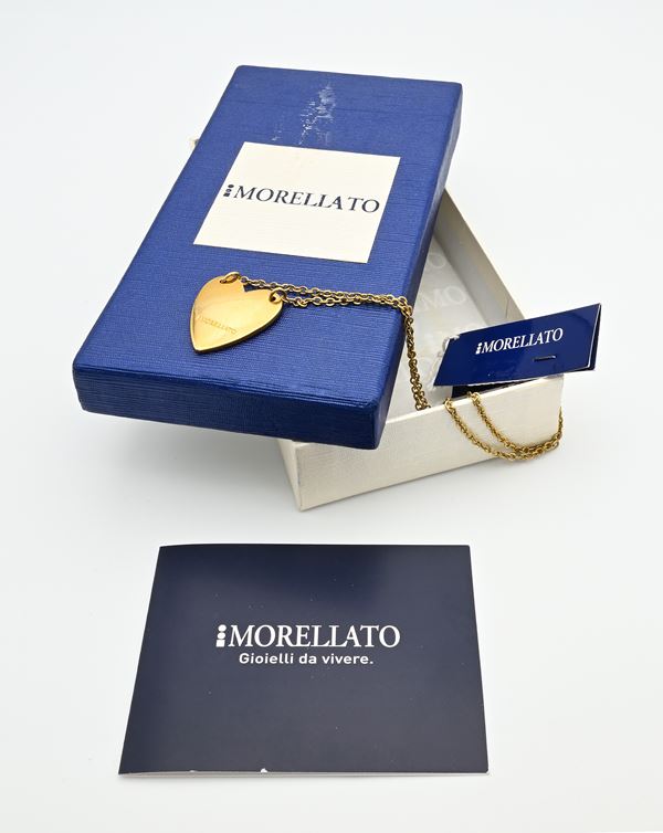Ciondolo a forma di cuore con catenina in metallo dorato di Morellato  - Asta ASTA A TEMPO - Penne e Accessori da Scrivania - Casa d'Aste Arcadia