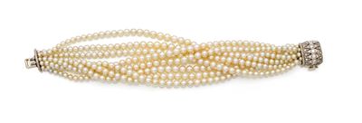 Bracciale in oro bianco 750/000, perle coltivate e brillanti
