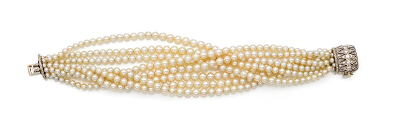 Bracciale in oro bianco 750/000, perle coltivate e brillanti