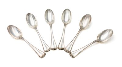 Set di sei cucchiaini da dessert in argento, dimensioni 13 cm
