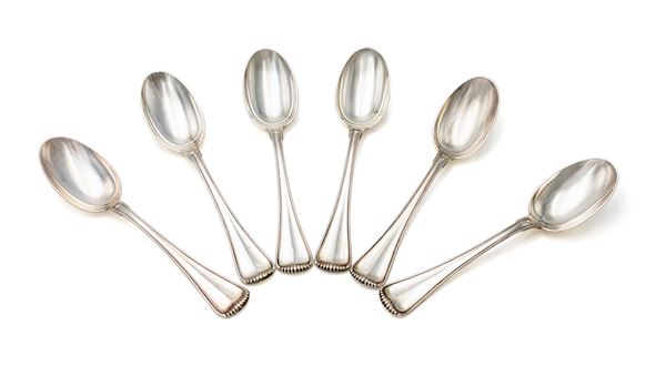 Sei cucchiaini da dessert in argento