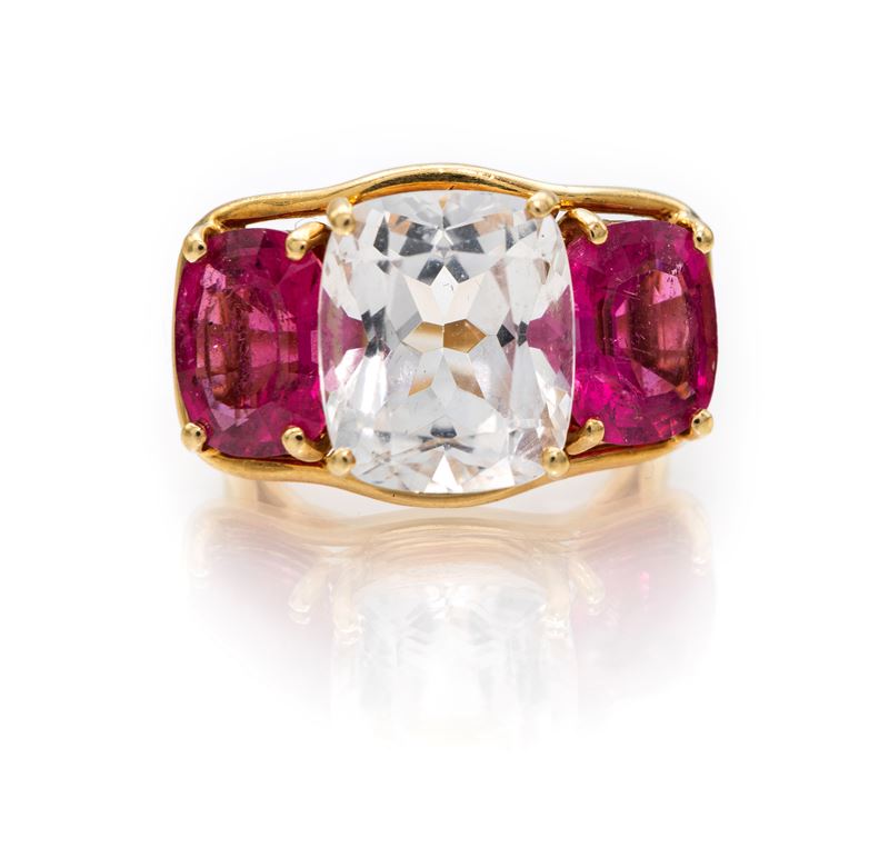 Verdura, anello in oro, quarzo e tormaline rosa