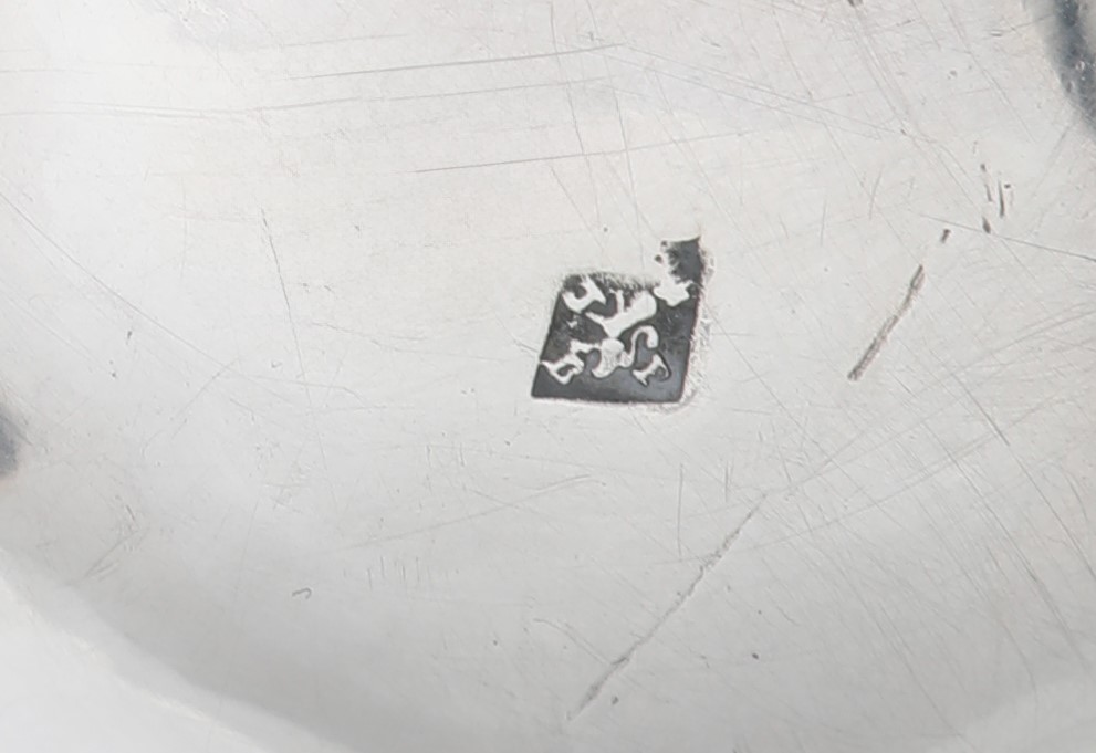 Caffettiera in argento 950/000, Parigi, inizi del XIX secolo, argentiere Jean Pierre Bibron (atti...