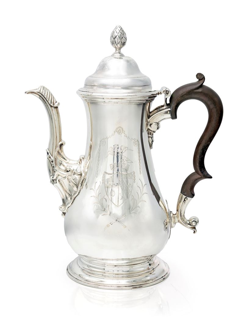 Caffettiera in argento 925/000, Giorgio II, Londra 1757, argentiere Robert Albin Cok (manico in l...
