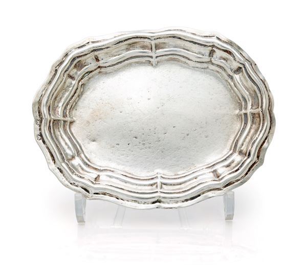 Piattino ovale sagomato