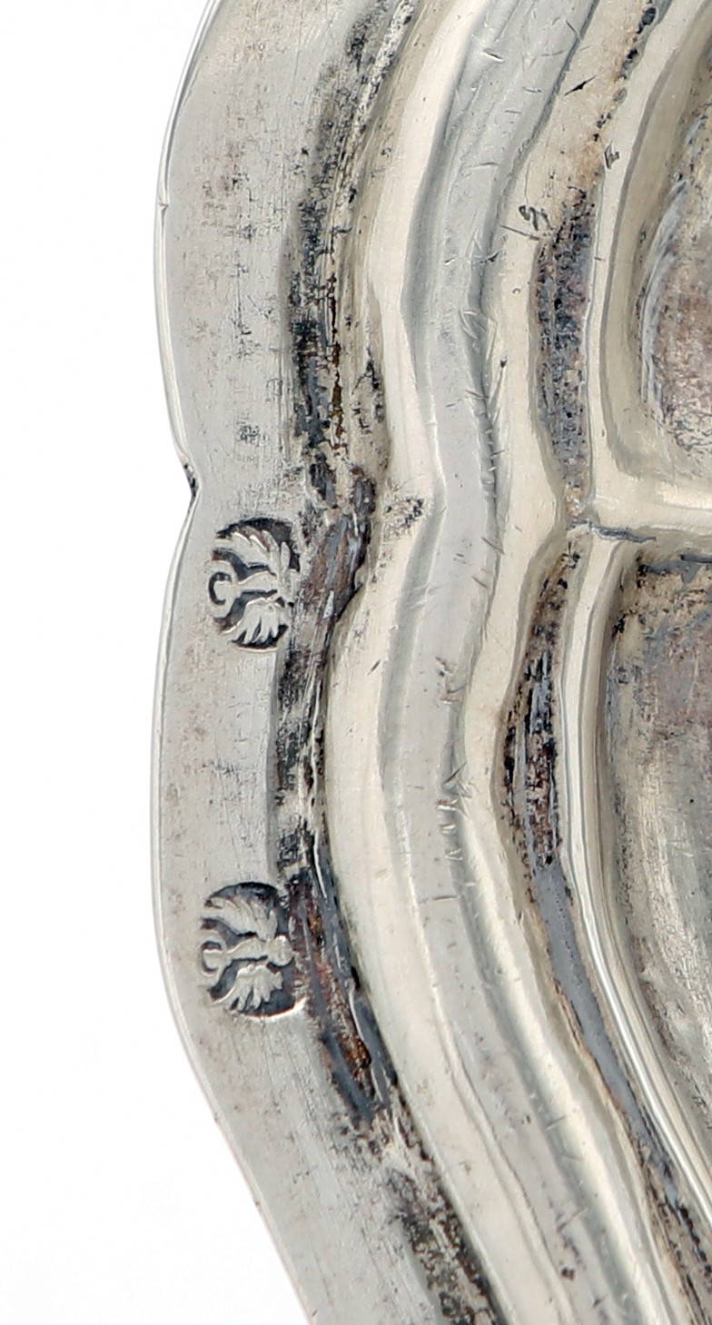 Piattino ovale sagomato