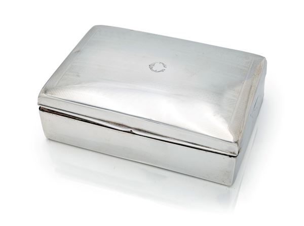 Scatola in legno rivestito in argento 800/000