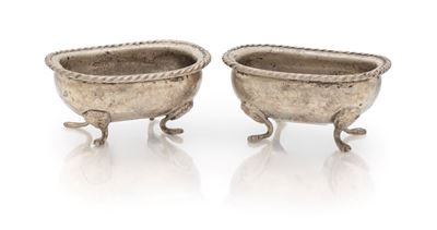 Coppia di saliere in argento, cm 3x6x4, peso complessivo gr. 62