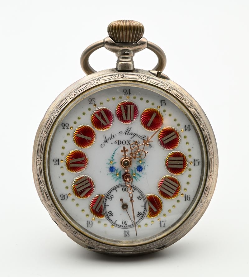Doxa, Antimagnetique—Orologio da tasca per ferroviere con scappamento ad ancora e remontoir, cass...