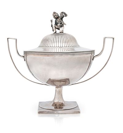 Francesco Ossani, Zuccheriera bianfiancata con coperchio, argento, Roma c. 1820