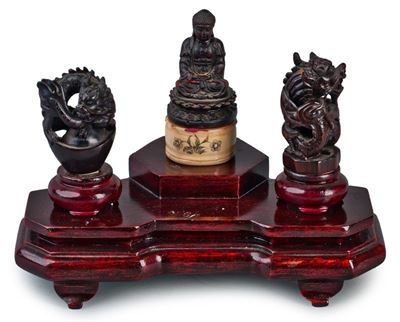 Tre Statuette
