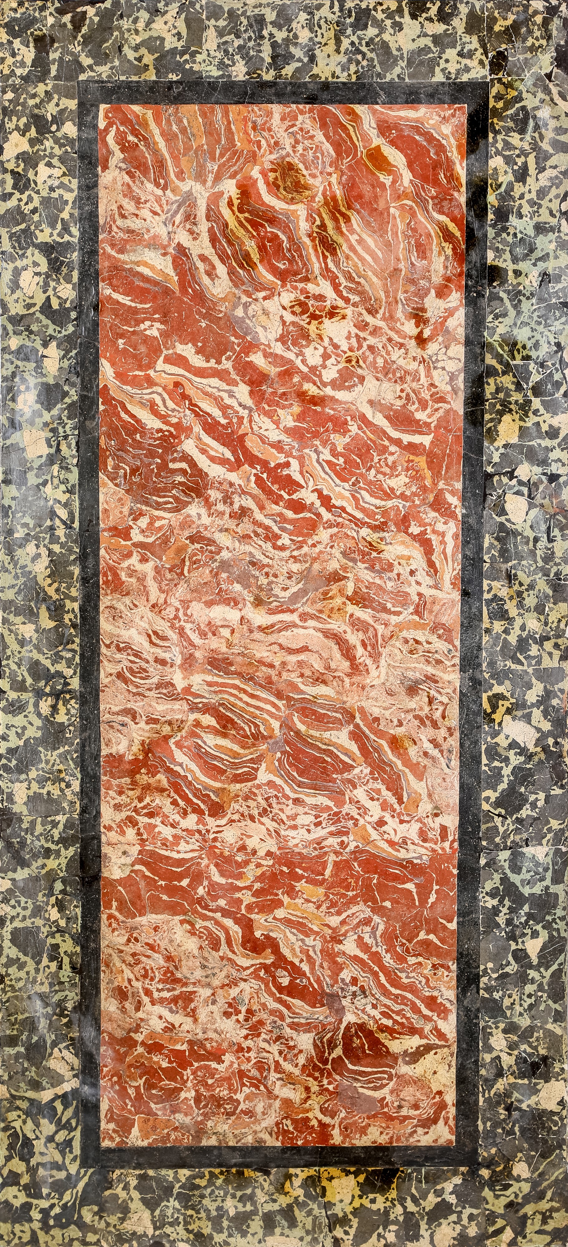 Coppia di consoles in legno laccato azzurro con rilievi decorativi dorati, Marche XVIII secolo