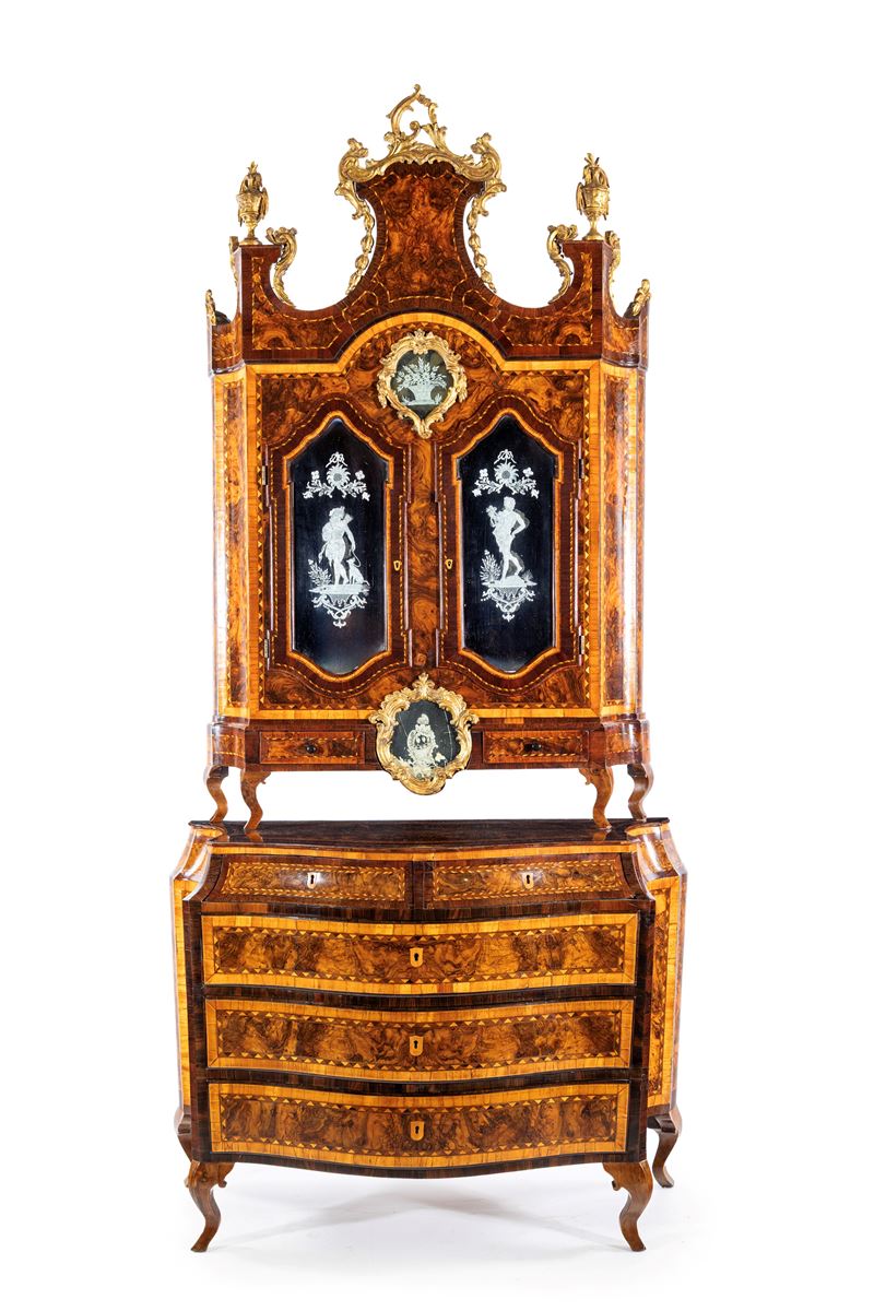 Mobile a doppio corpo in legni pregiati, Lombardia, XVIII secolo