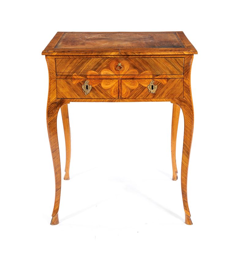 Tavolino Luigi XV con doppi quadrifogli, Genova, metà del XVIII secolo