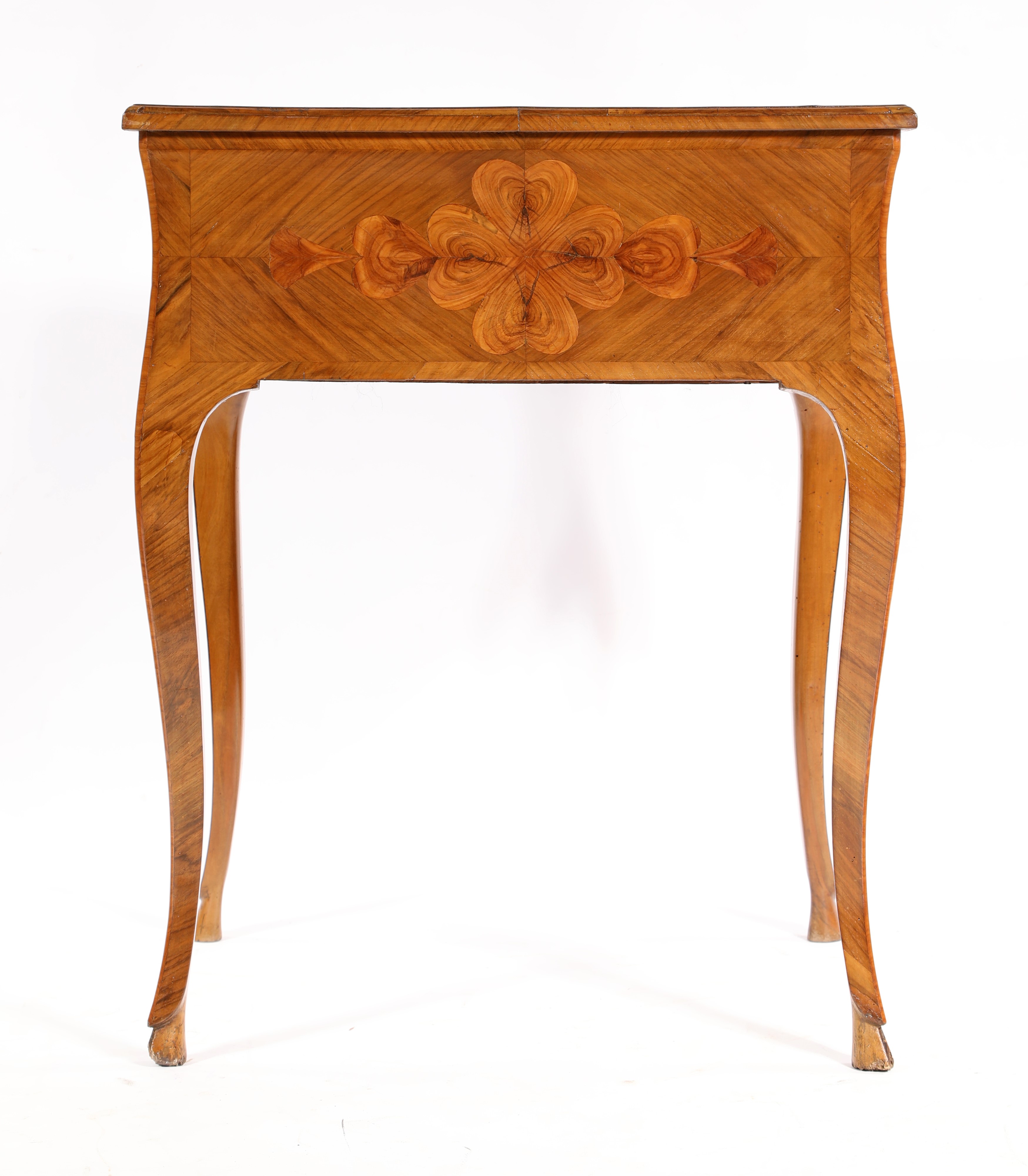 Tavolino Luigi XV con doppi quadrifogli, Genova, metà del XVIII secolo