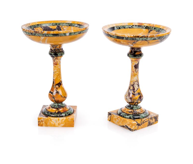 Coppia di alzatine in marmo giallo antico, XIX secolo