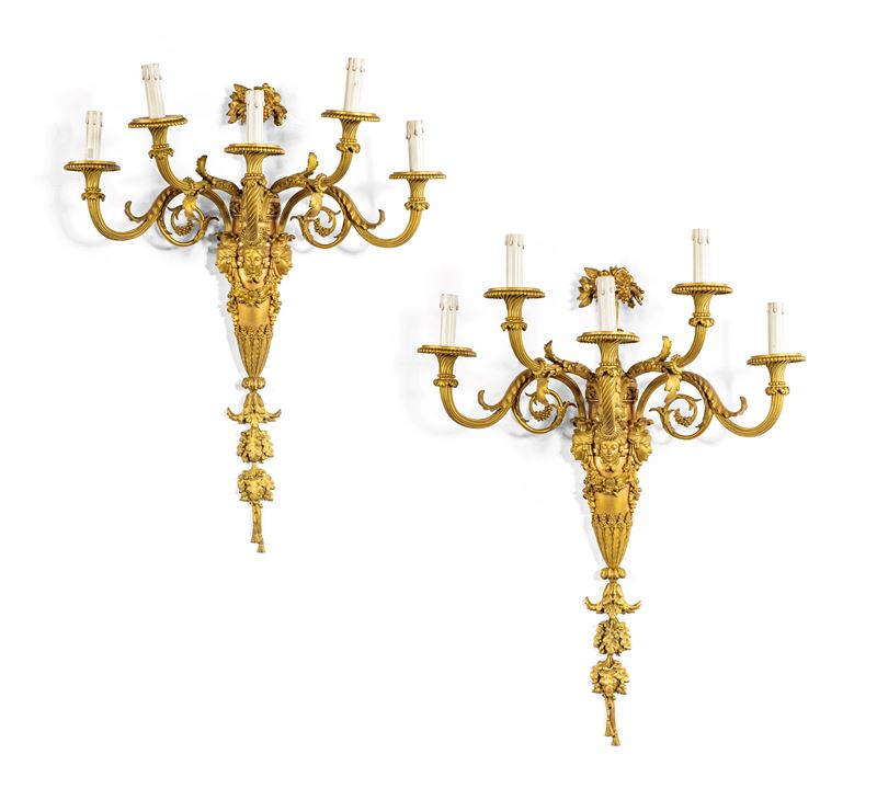 Coppia di appliques in bronzo dorato a cinque luci, XIX secolo