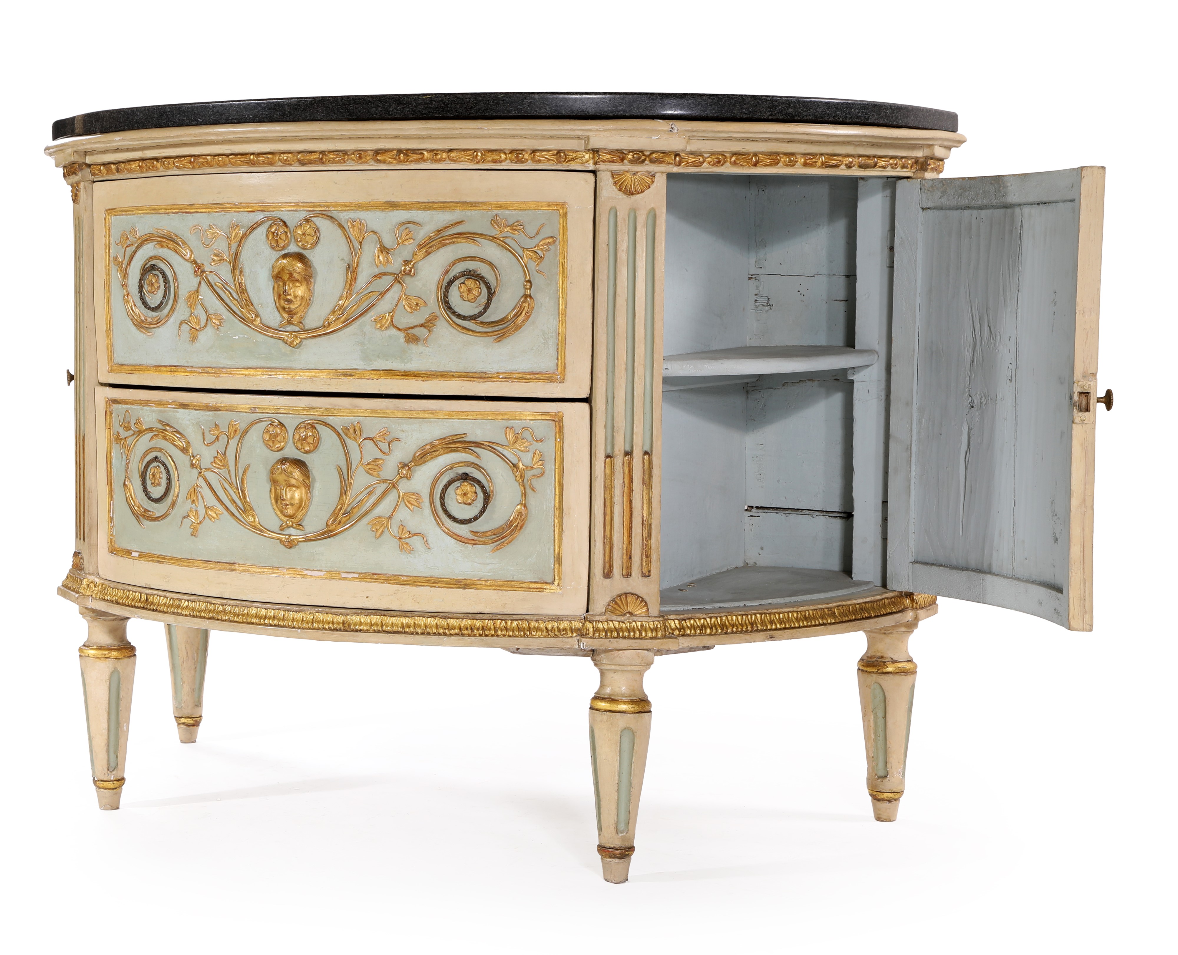 Cassettone a demi-lune in legno laccato, Piemonte, fine del XVIII secolo