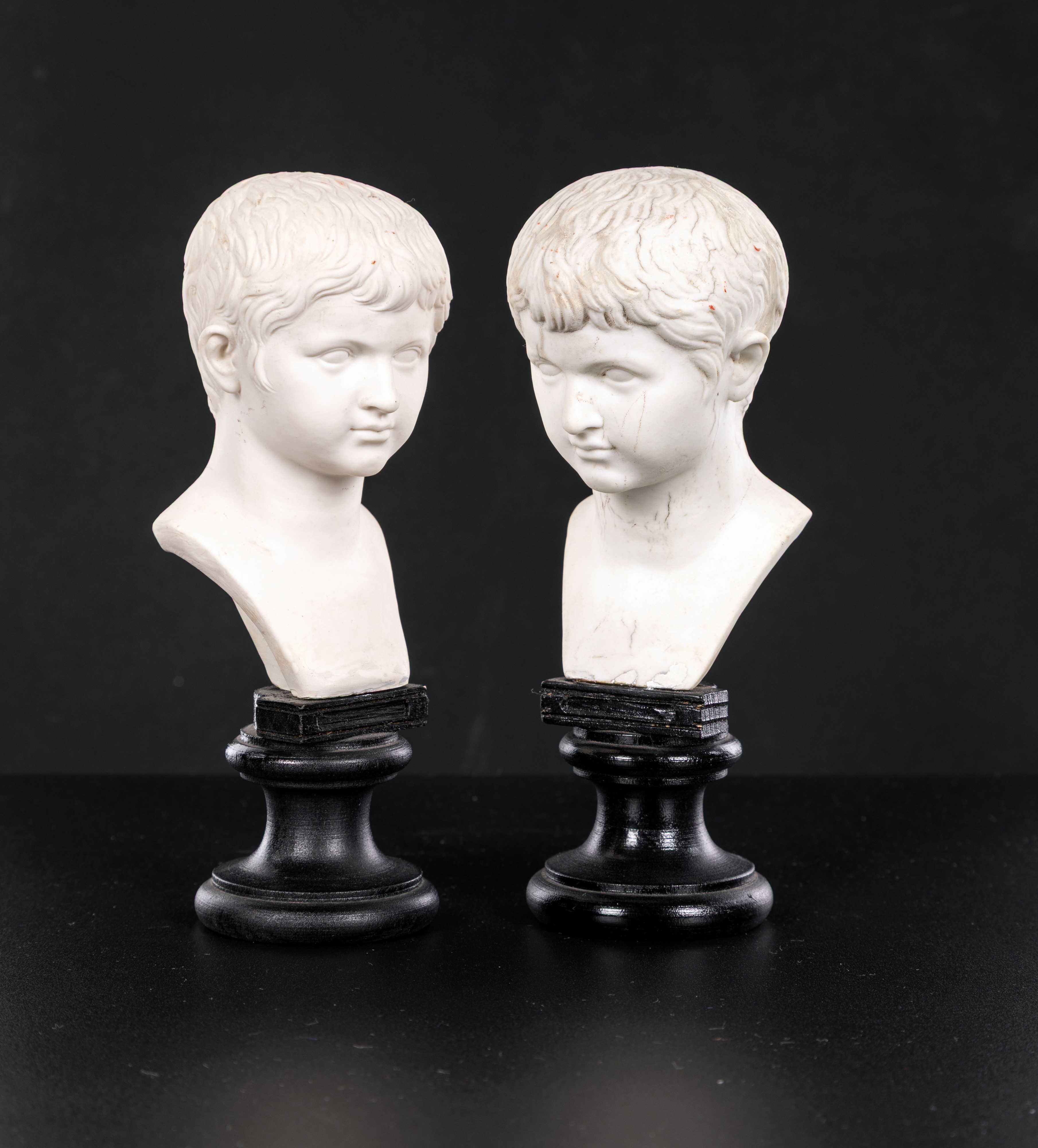 Quattro bustini in biscuit, Real Fabbrica Ferdinandea, Napoli, fine del XVIII/inizio del XIX seco...