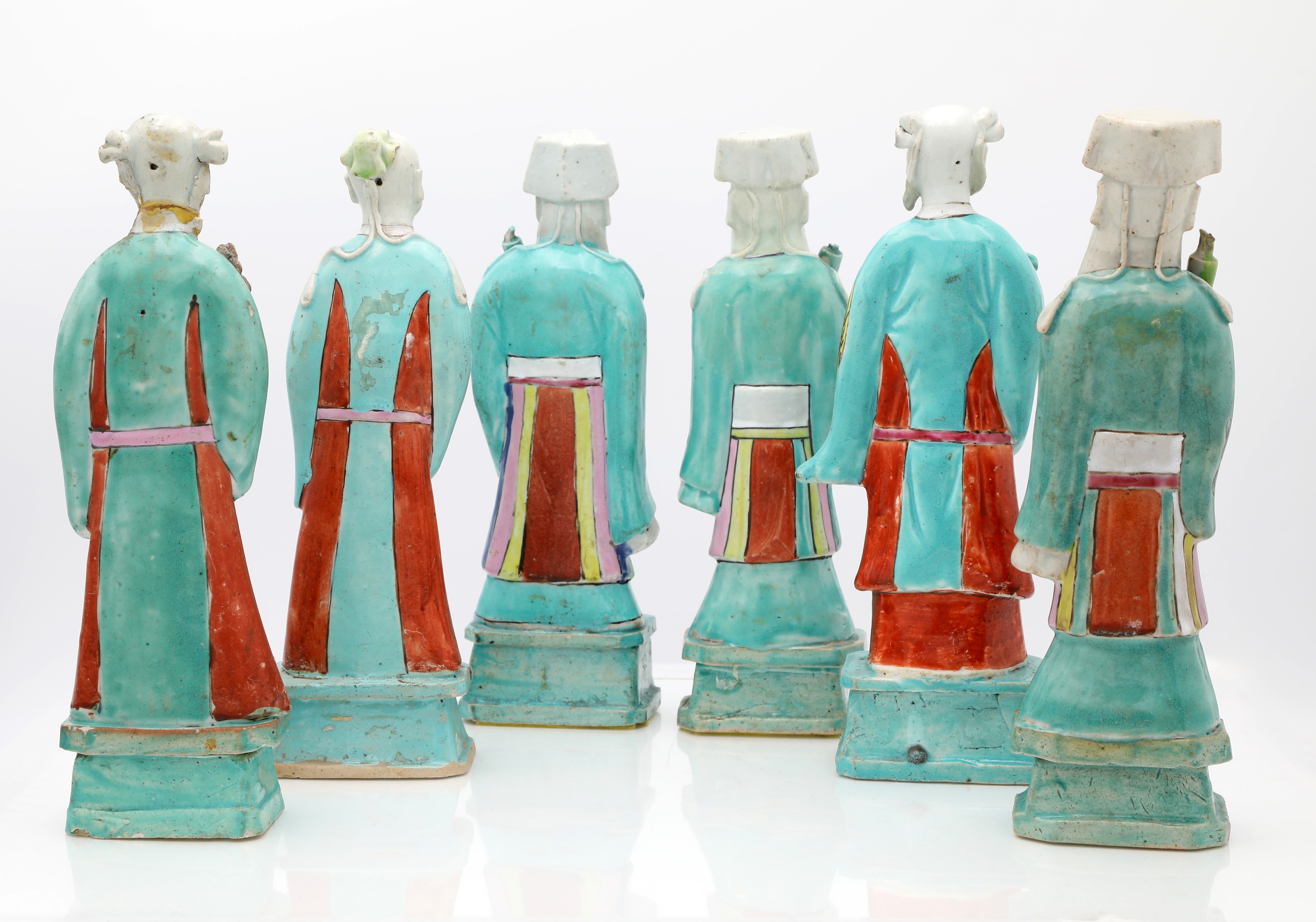 Sei figure di Immortali in porcellana policroma, Cina, dinastia Qing, epoca Qianlong, fine del XV...