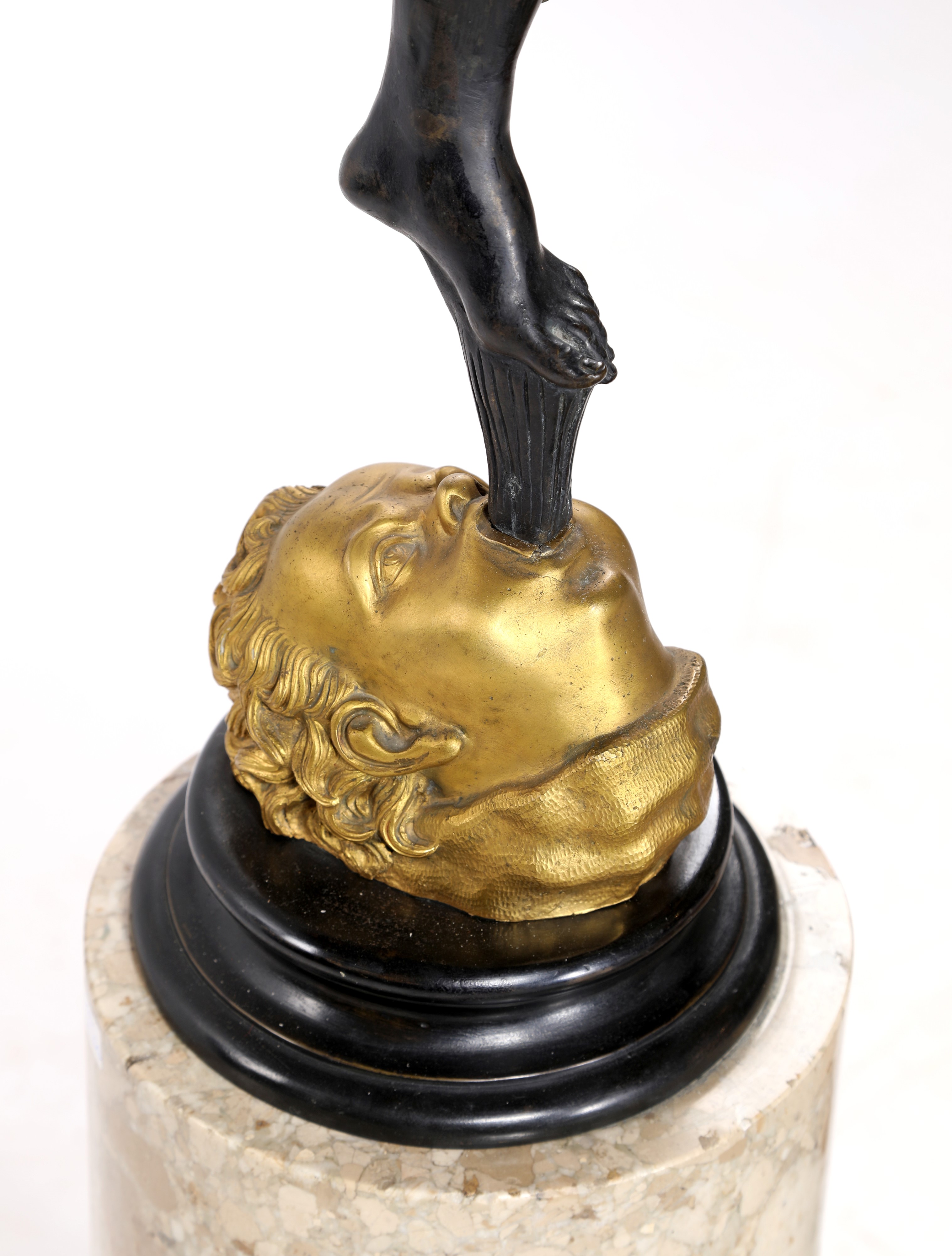 Giambologna, Mercurio in volo, bronzo brunito e dorato