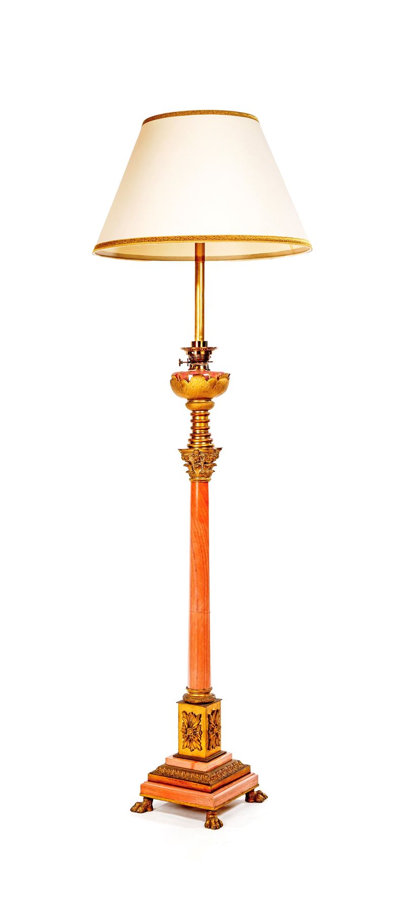 Lampada da terra in marmo rosa e ottone dorato, XX secolo