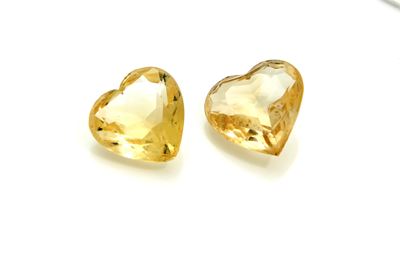 Coppia di quarzi citrini a cuore, ct. 13,02