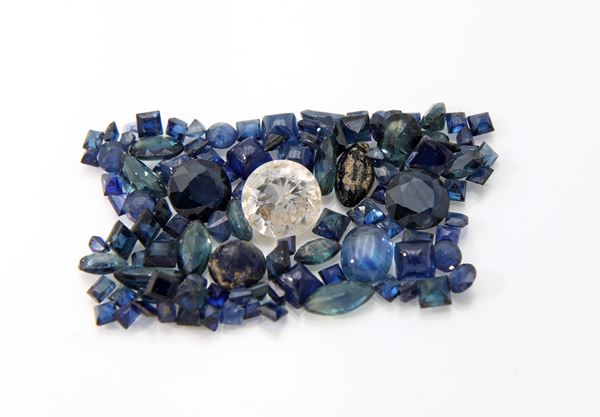 Lotto assortito di zaffiri blu e 1 pietra incolore ct. 12,60