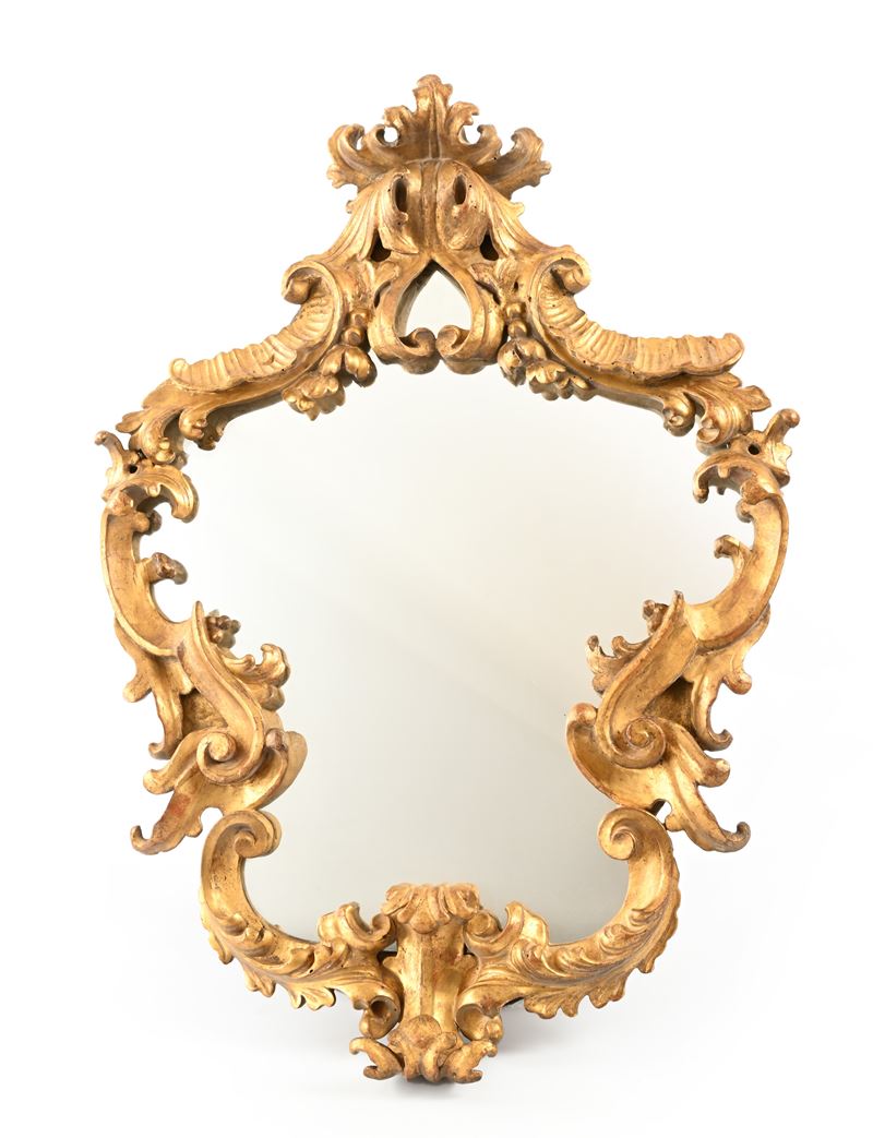 Specchiera in legno scolpito e dorato, fine XIX-inizi XX secolo