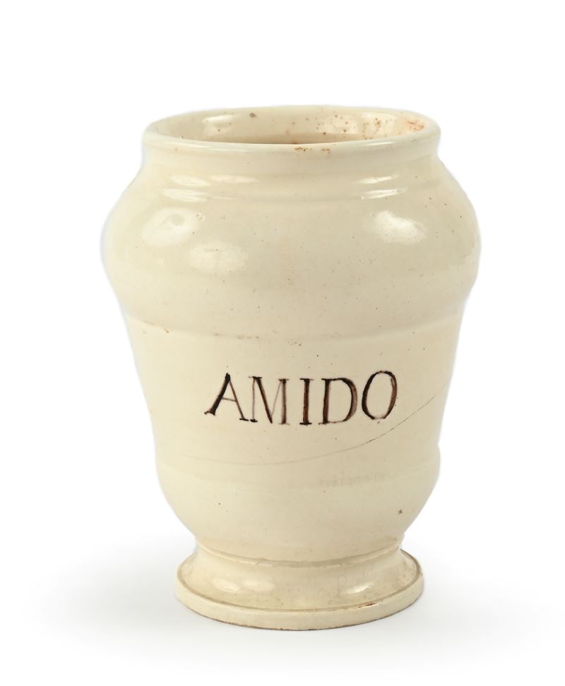 Vaso in maiolica bianca con iscritto "Amido"
