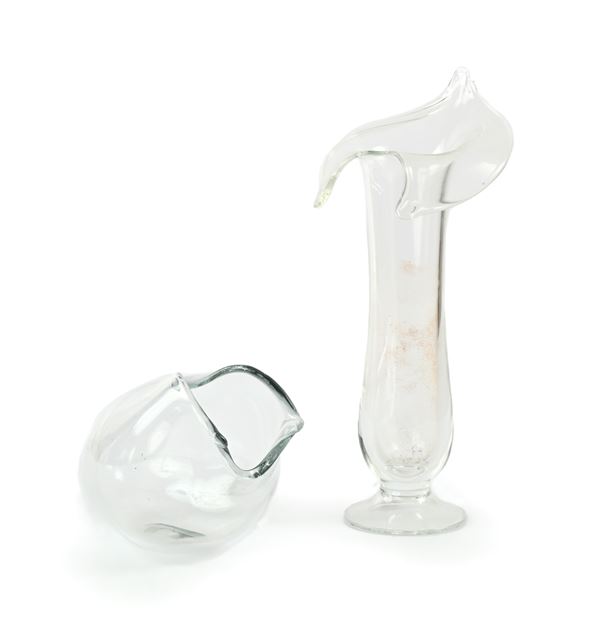 Due vasi in vetro incolore, XX secolo